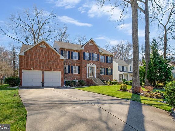 2nd image of 625 Plantation Blvd