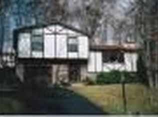 120 Church Ave, Mount Pocono, PA 18344