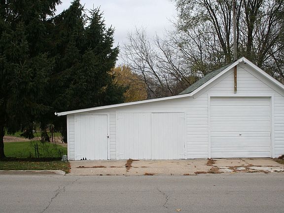 81 E. Manchester St Garage