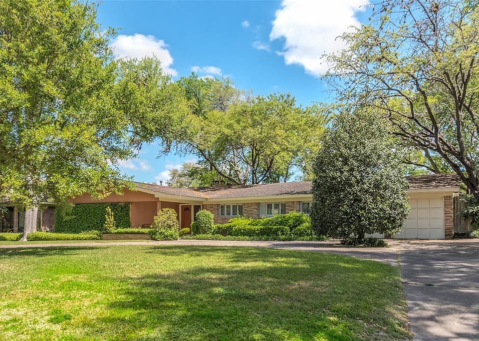 1st image of 10007 Willowgrove Dr