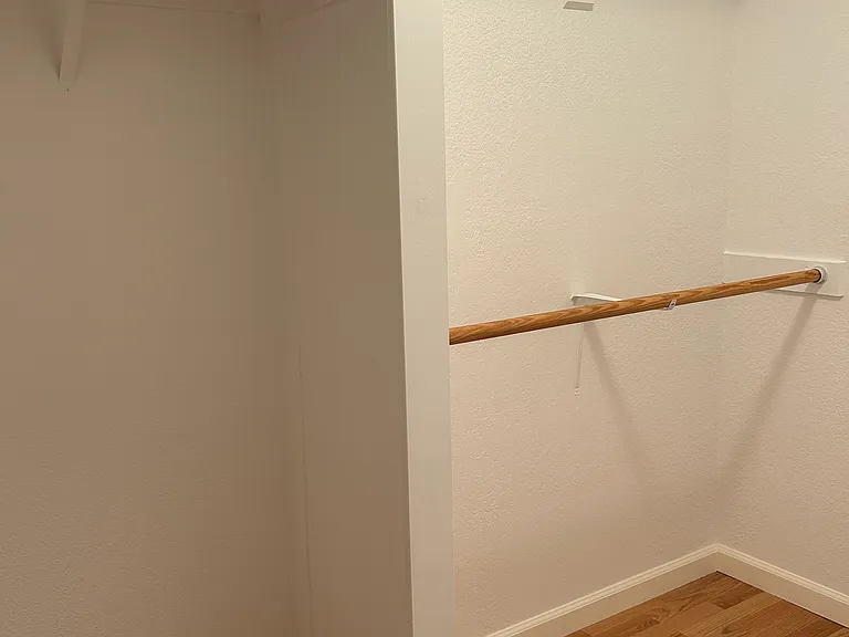 4220 Brookshire Cir — Photo 26
