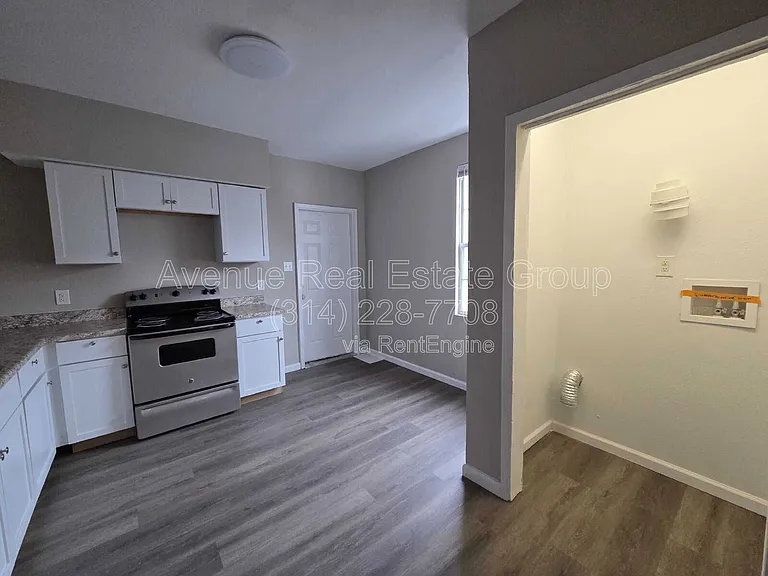 1131 N Florissant Rd — Photo 10