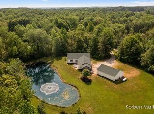 6811 Danielle Ln, Fennville, MI