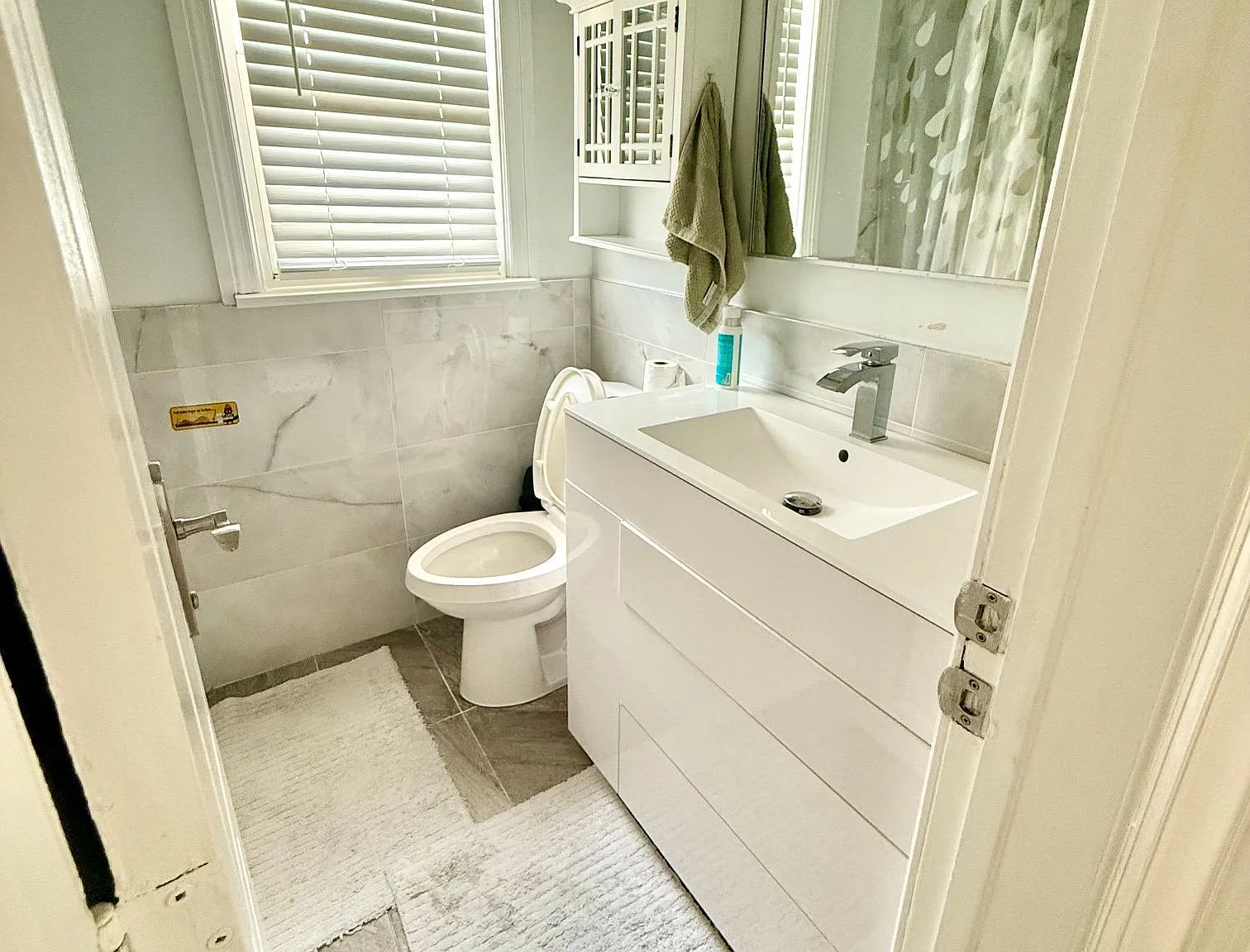 3 bed, $3,200 — Photo 4