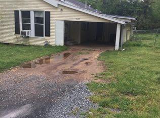 601 Chamberlin St, Mansfield, LA 71052