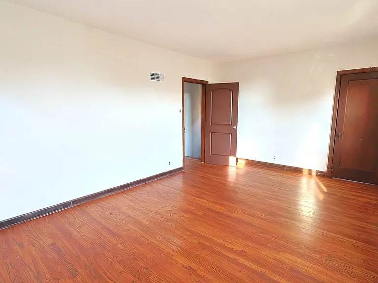 3754 Dunnica Ave — Photo 37
