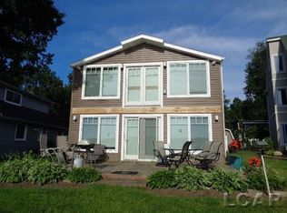 8442 Horton Beach Rd, Manitou Beach, MI 49253