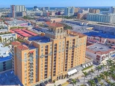 651 Okeechobee Blvd APT 205, West Palm Beach, FL, 33401