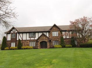 888 Pearson Cir UNIT 3, Youngstown, OH 44512