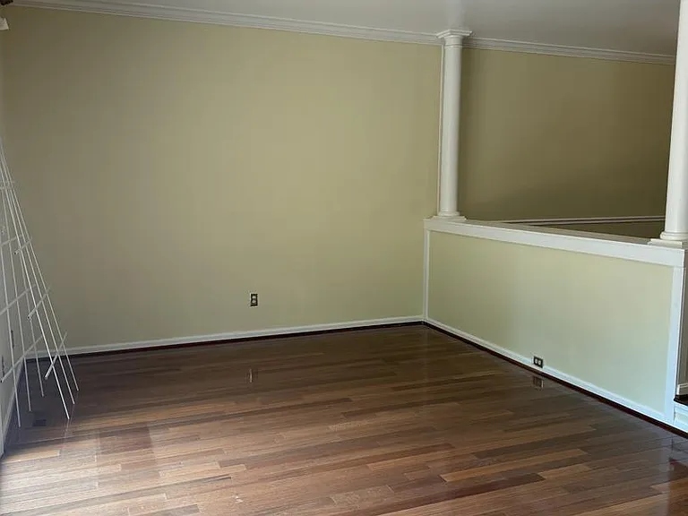 32 Alderman Ct — Photo 11