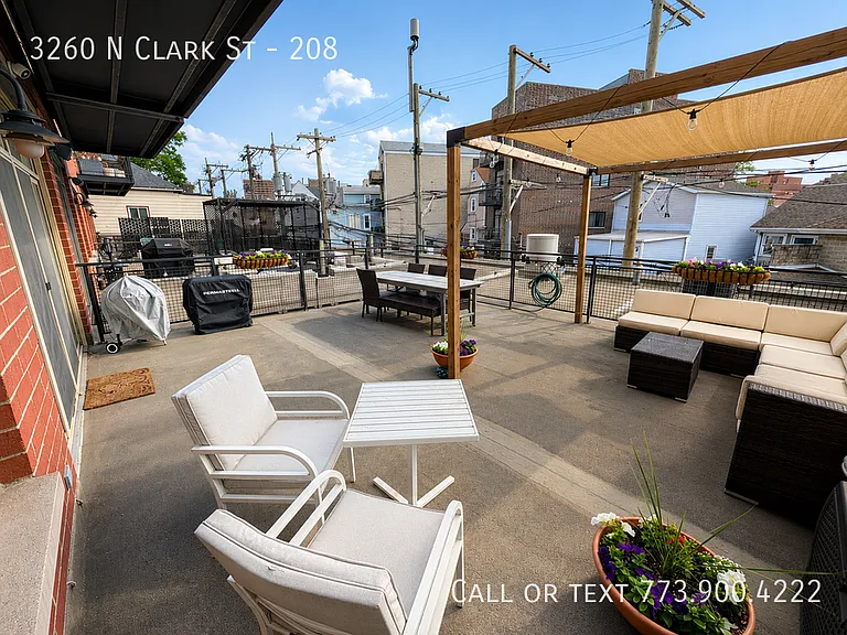 3260 N Clark St #208 — Photo 15