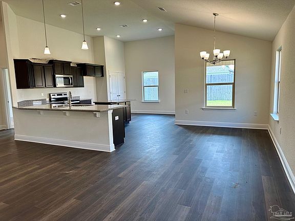 4th image of 2440 Privet Berry Dr