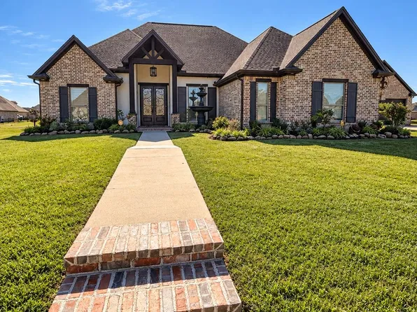 1030 Dalton St, Bridge City, TX 77611