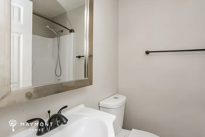 8 Silverwood Dr — Photo 13