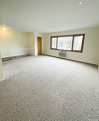 4th image of 9-30 129th St #2