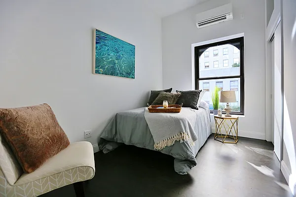 Rented by City Wide Apartments | media 6