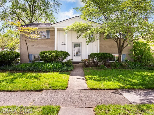 28621 Milton Ave, Warren, MI 48092