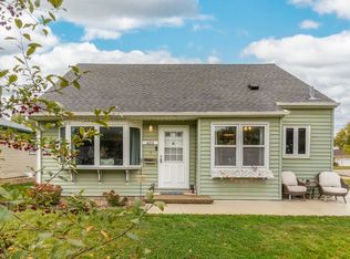 400 Woodbridge St, Waterloo, IA 50701