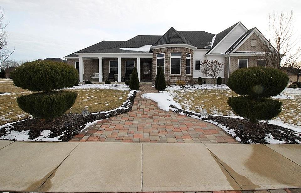1st image of 101 Stonecress Ct