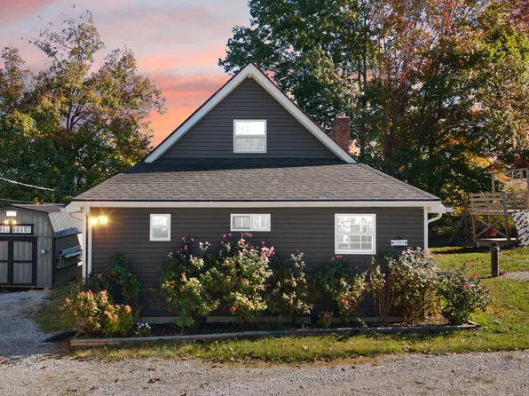 594 Cumberland Dr, Bronston, KY 42518