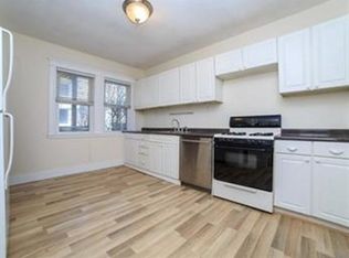 29 S Munroe Ter APT 3, Boston, MA 02122