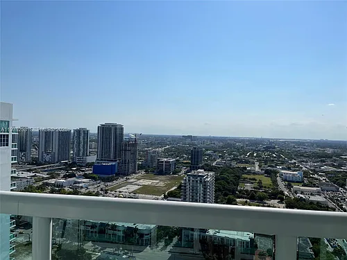 1800 N Bayshore Dr Photo 1