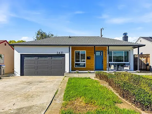 3431 Golf Dr Photo 1