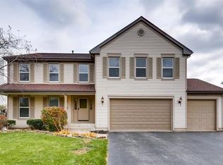 1811 Haverford Dr, Algonquin, IL 60102