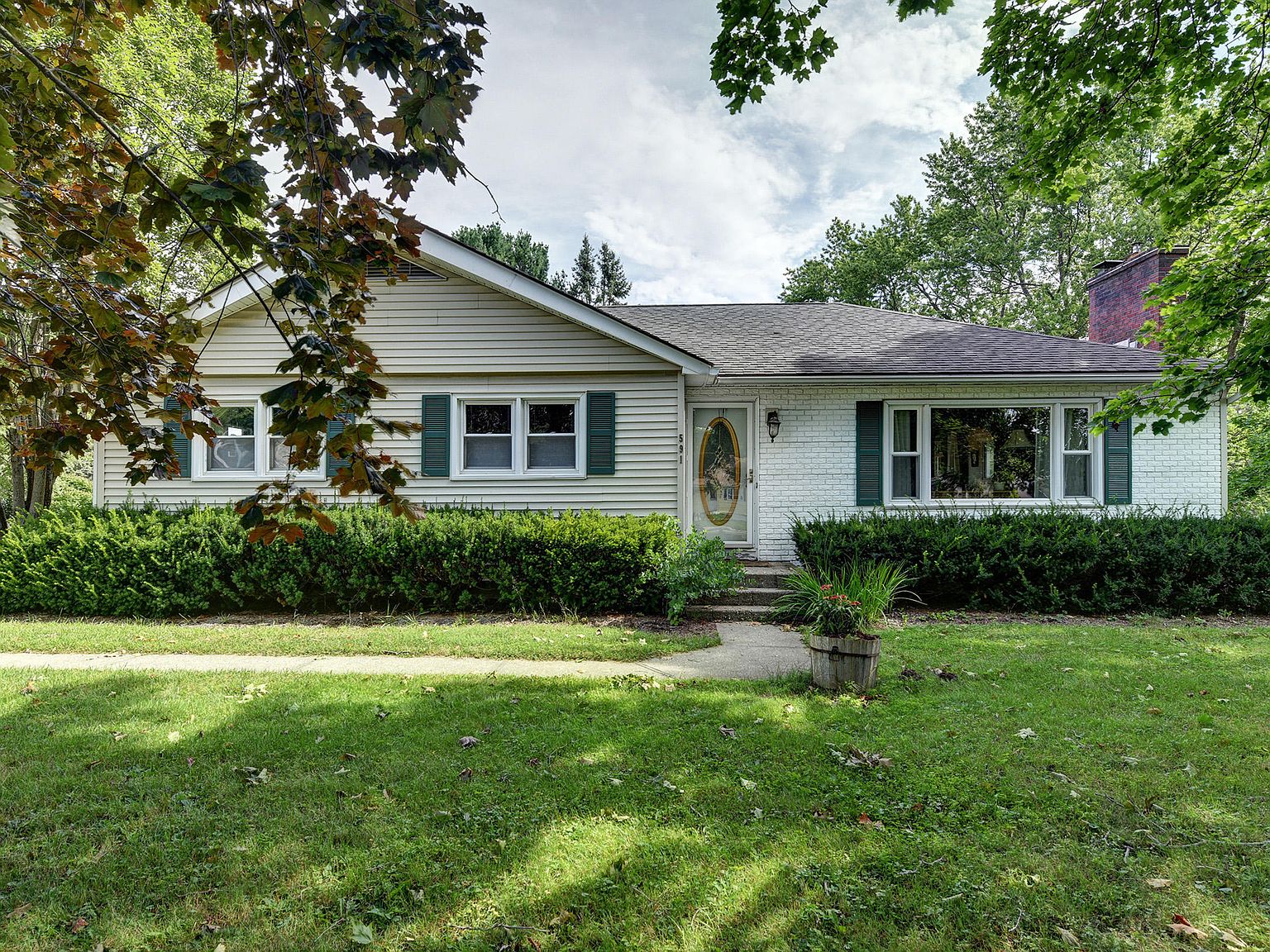 591 Crane Ave, Pittsfield, MA 01201 | Zillow