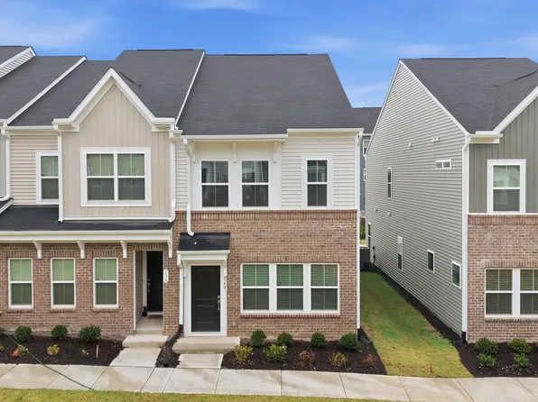 140 Silver Fir Ln, Garner, NC 27529