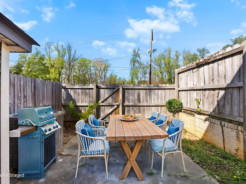 Private outdoor patio space
