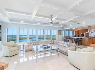 295 Grande Way #2, Naples, FL 34110