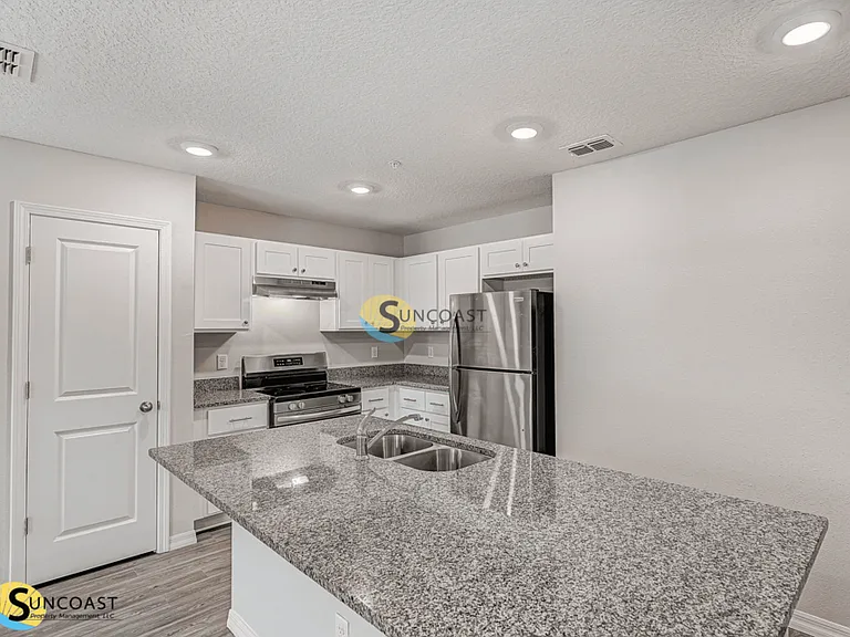 Sunbeam Villas — Photo 135