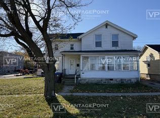 306 Smith St, Neenah, WI 54956