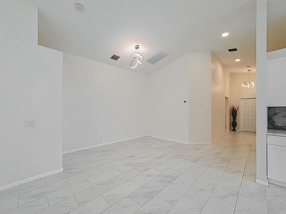 5th image of 8914 SW Bonneville Drive