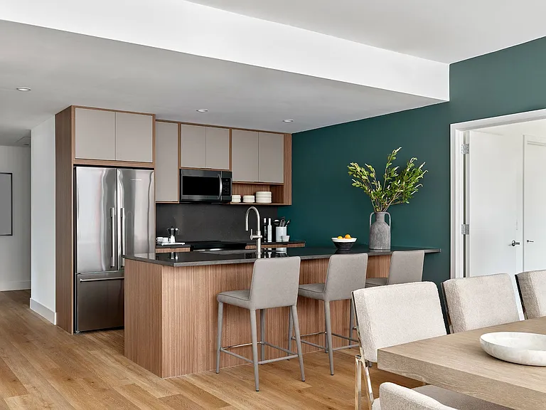 AVE Hamilton Green - 5 Cottage — Photo 3