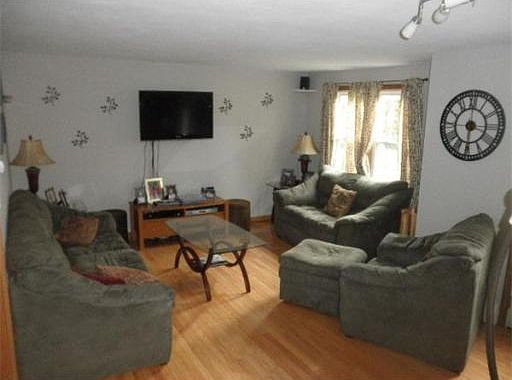 3rd image of 449 South St #A