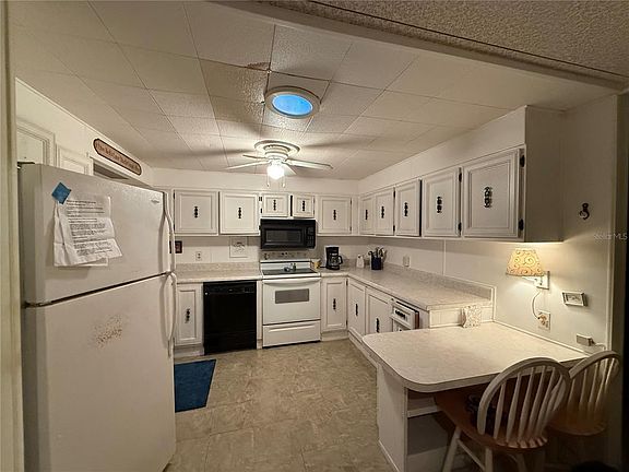 4th image of 103 N Timber Trl