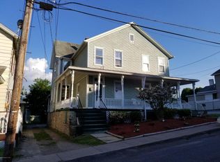 32 Green St, Edwardsville, PA 18704