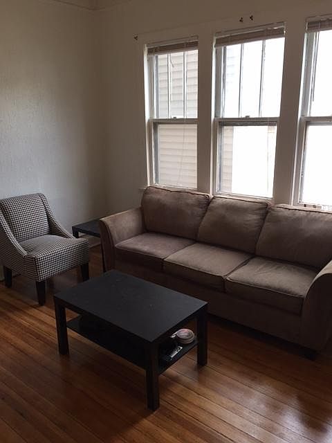 1st image of 1243 W Barry Ave #2R