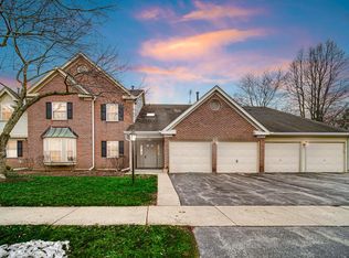 12 Aberdeen Ct UNIT Z1, Schaumburg, IL