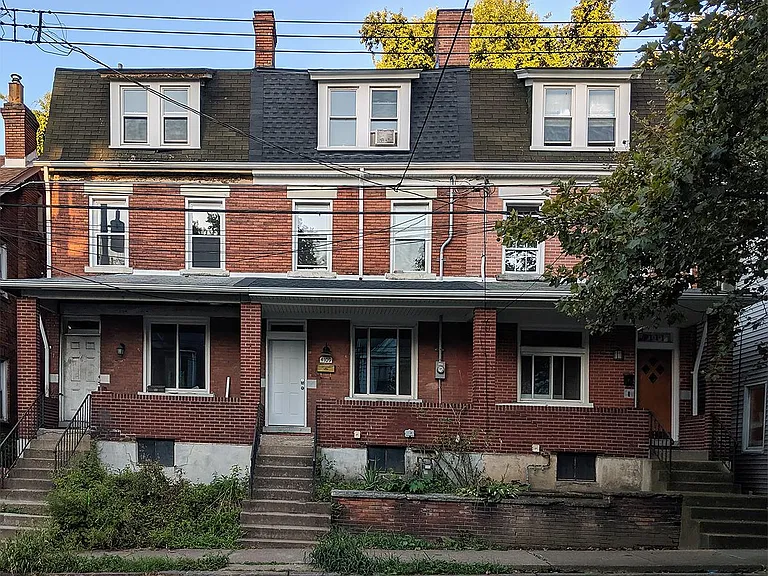 Middle unit is the one available.