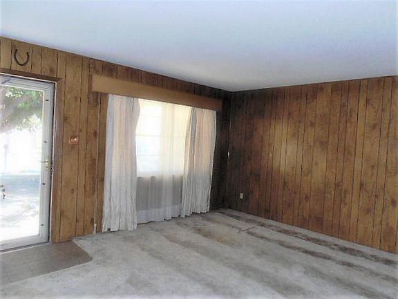 4th image of 2709 N Orchard Ave
