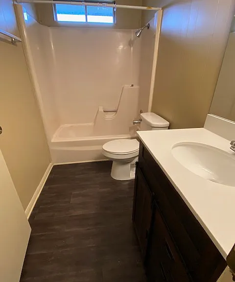 651 N Genevieve Ave — Photo 9