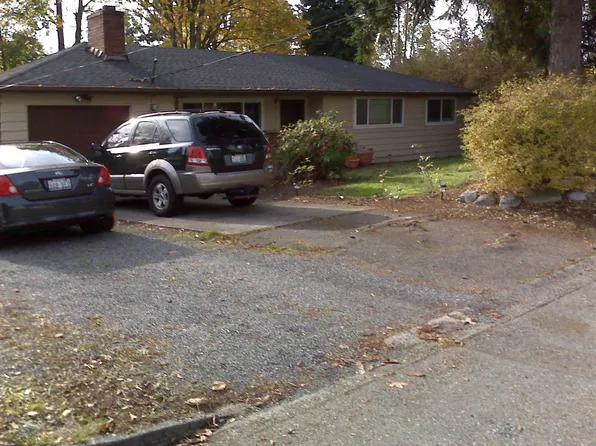 13637 SE 37th St, Bellevue, WA 98006