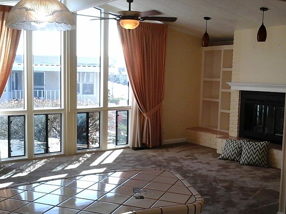 4th image of 893 Villa Teresa Way #893