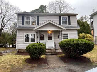542-542 Chandler St #A, Worcester, MA 01602