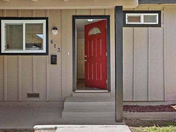 4th image of 613 E Longview Ave