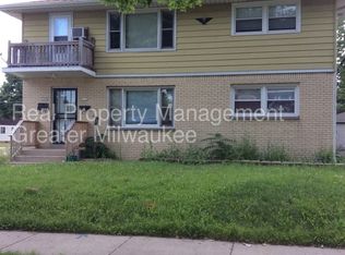 5205 N 83rd St, Milwaukee, WI 53218