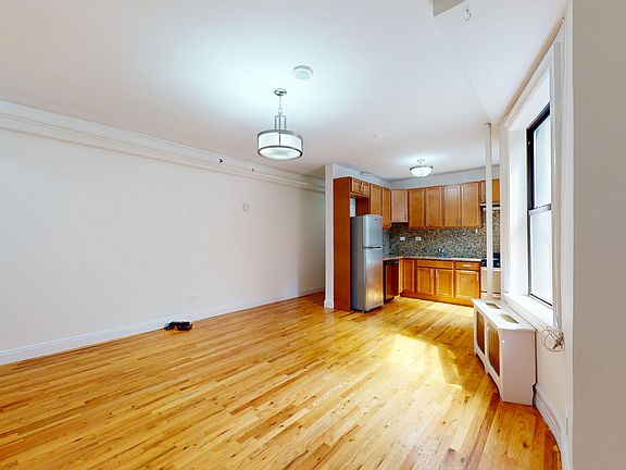 2nd image of 245 W 51st St APT 508